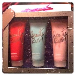 BEAUTY RUSH BODY DRINK LOTION SET